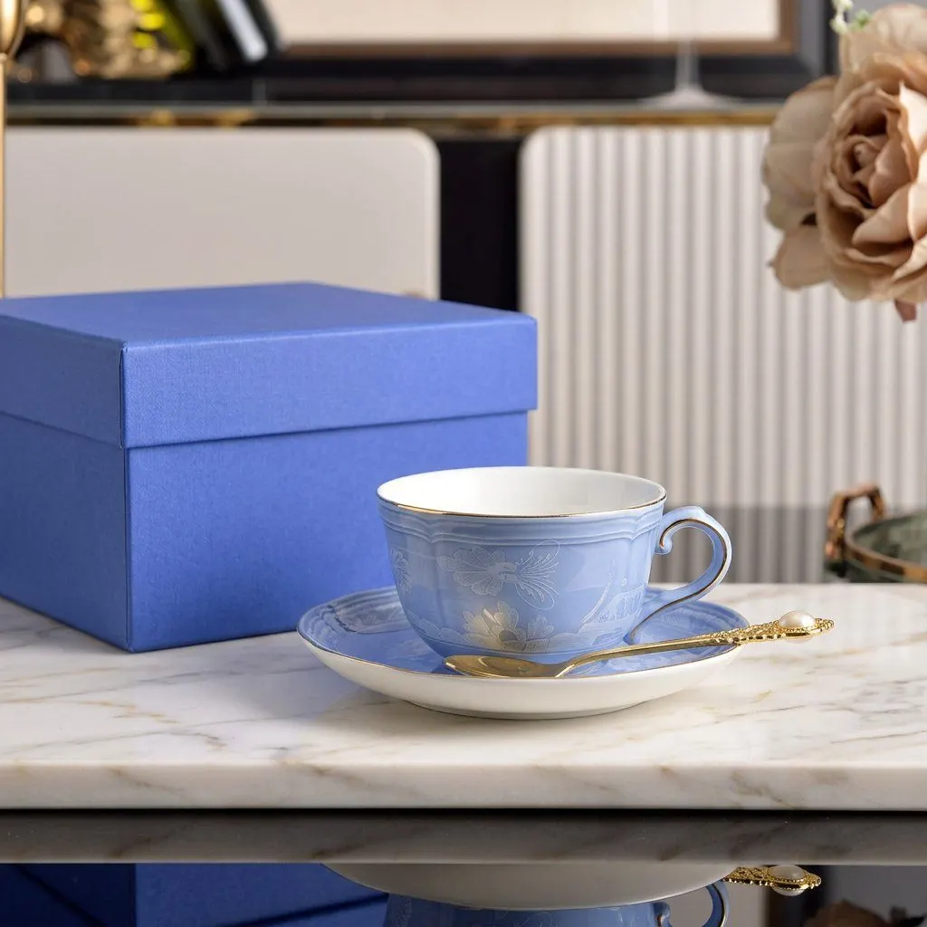 Oriental teacup and saucer set, view 4